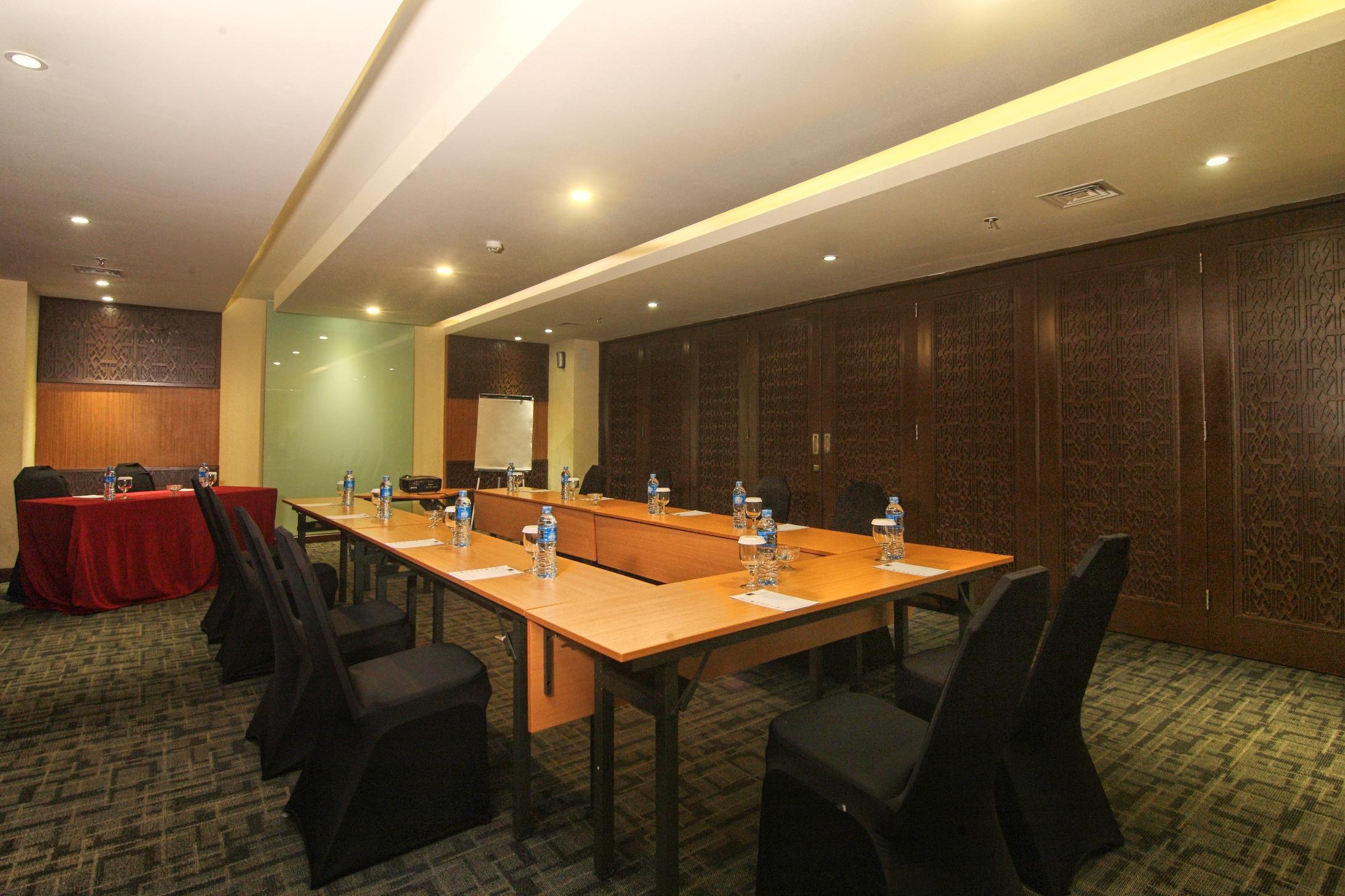 Swiss-Belhotel Lampung Bandar Lampung Zewnętrze zdjęcie